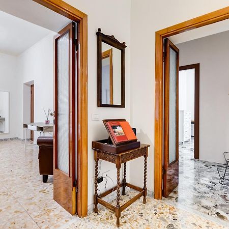 Vivilo Collection - San Vito View Apartment - 3 Bdr 2 Baths Rom Exteriör bild