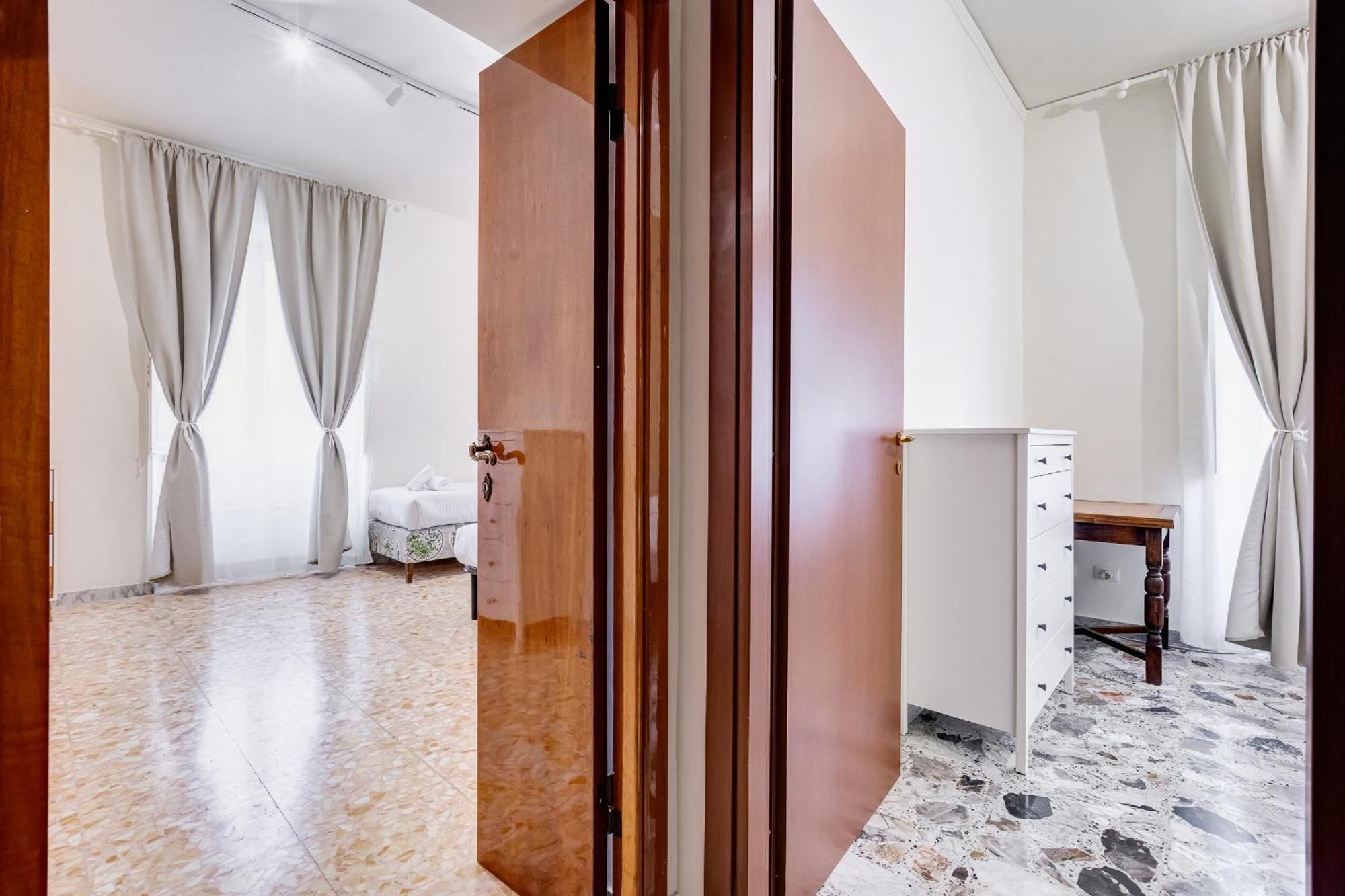 Vivilo Collection - San Vito View Apartment - 3 Bdr 2 Baths Rom Exteriör bild