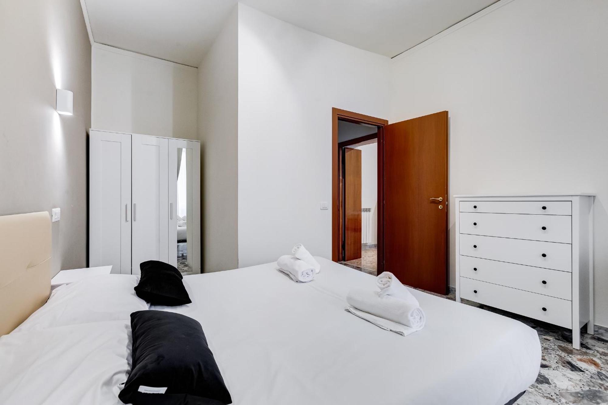Vivilo Collection - San Vito View Apartment - 3 Bdr 2 Baths Rom Exteriör bild